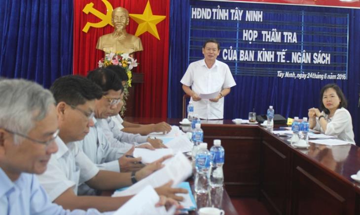 Ban Kinh tế-Ngân sách HĐND tỉnh: Thẩm tra nội dung trình kỳ họp HĐND tỉnh lần thứ nhất 